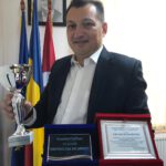 Din prea multă durere, sângele străbunilor, îl cheamă pe Ioan Bogdan Codreanu, primarul Comunei Pojorâta, să candideze pentru Bucovina-Mama României, sigur va câștiga Președinția Consiliului Județean Suceava, dacă îl susținem, pentru că Dumnezeu îl iubește și îi dă putere!