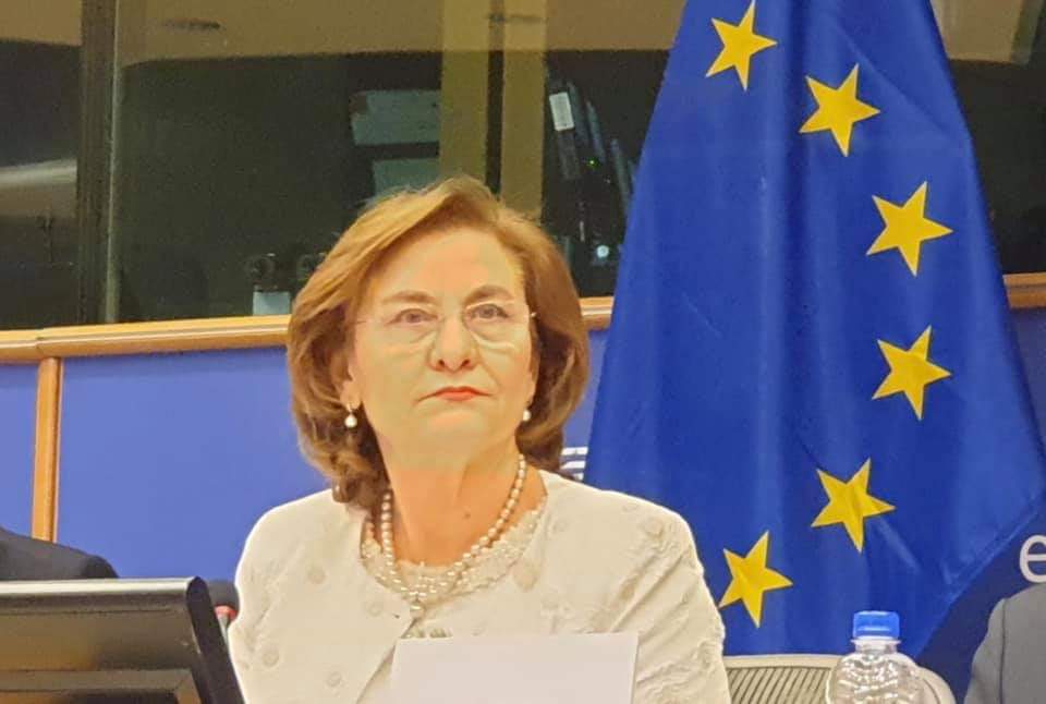 Maria Grapini, foarte supărată, cere lămuriri Comisiei Europene: „care au fost criteriile prin care s-au stabilit cele 20 de regiuni, care sunt aceste regiuni și câți bani s-au alocat fiecărei regiuni?”